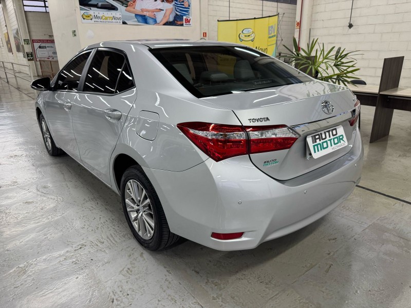 COROLLA 2.0 XEI 16V FLEX 4P AUTOMÁTICO - 2015 - CAXIAS DO SUL