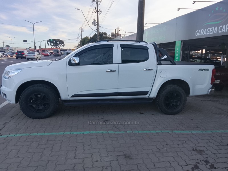 S10 2.8 LT 4X2 CD 16V TURBO DIESEL 4P MANUAL - 2013 - CAXIAS DO SUL