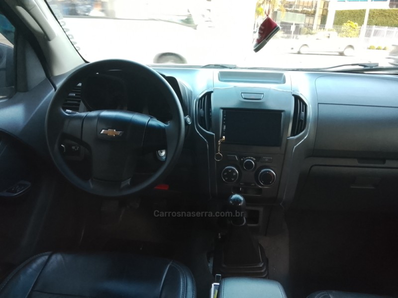S10 2.8 LT 4X2 CD 16V TURBO DIESEL 4P MANUAL - 2013 - CAXIAS DO SUL