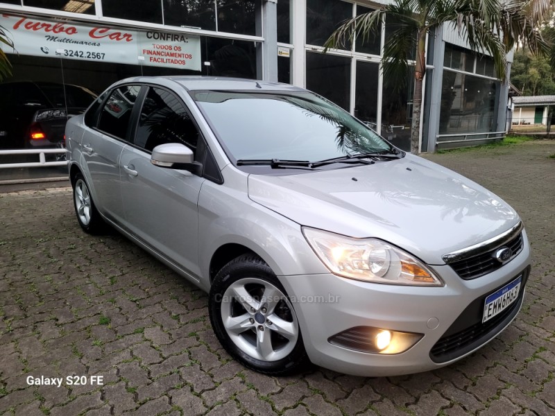 focus 2.0 glx 16v gasolina 4p automatico 2010 nova prata