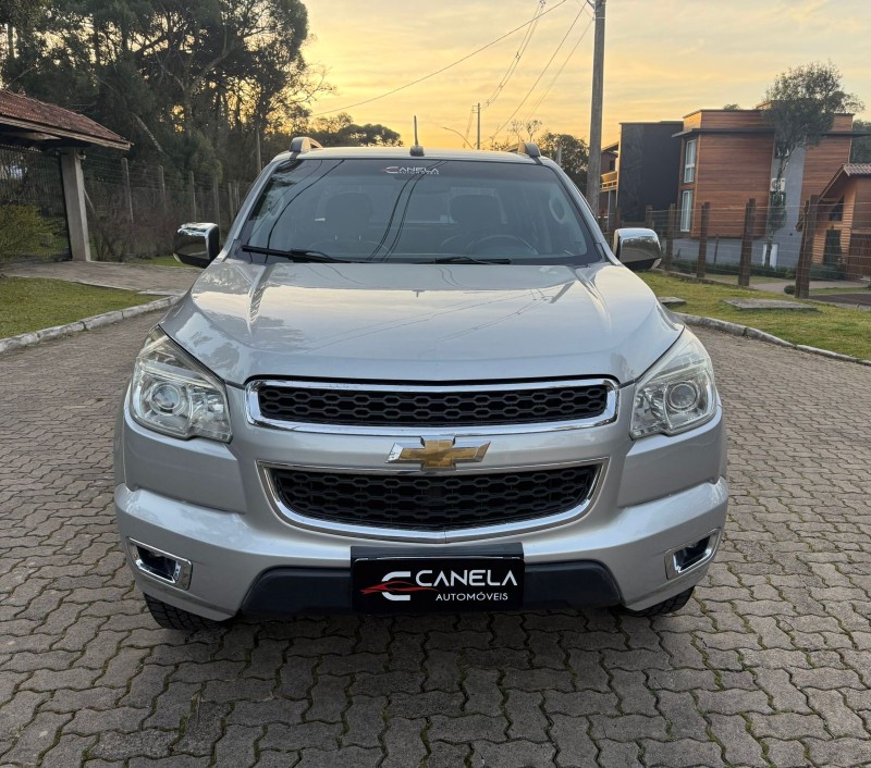 S10 2.4 LTZ 4X2 CD 8V FLEX 4P MANUAL - 2014 - CANELA