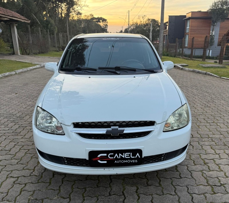 CLASSIC 1.0 MPFI LS 8V FLEX 4P MANUAL - 2011 - CANELA