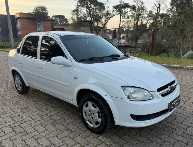 CLASSIC 1.0 MPFI LS 8V FLEX 4P MANUAL - 2011 - CANELA