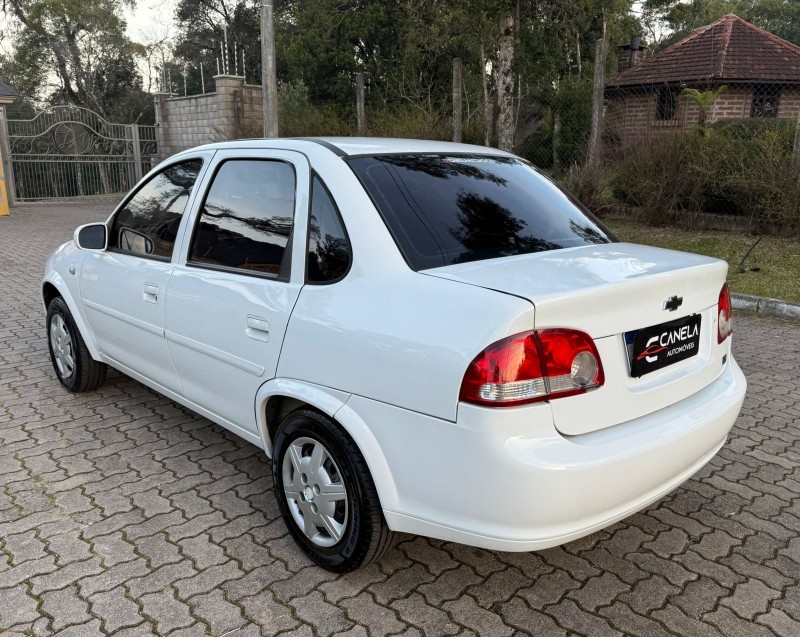 CLASSIC 1.0 MPFI LS 8V FLEX 4P MANUAL - 2011 - CANELA