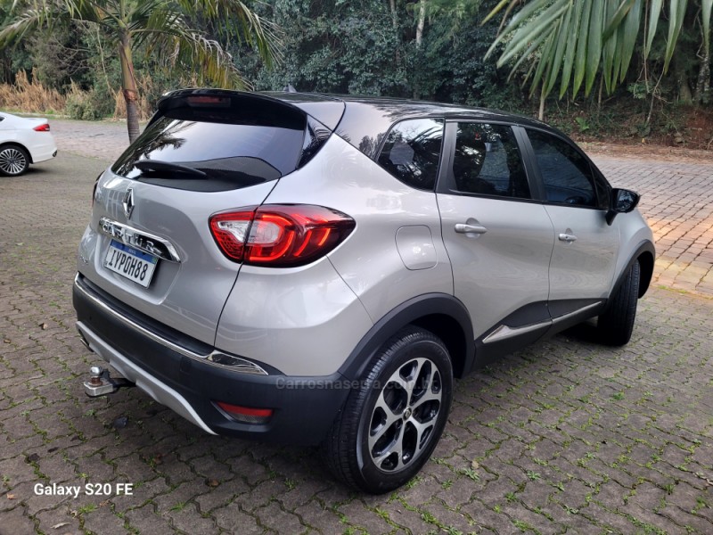CAPTUR 1.6 16V FLEX INTENSE AUTOMÁTICO - 2019 - NOVA PRATA