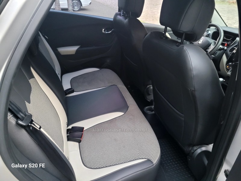 CAPTUR 1.6 16V FLEX INTENSE AUTOMÁTICO - 2019 - NOVA PRATA