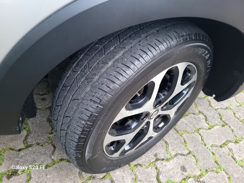CAPTUR 1.6 16V FLEX INTENSE AUTOMÁTICO - 2019 - NOVA PRATA