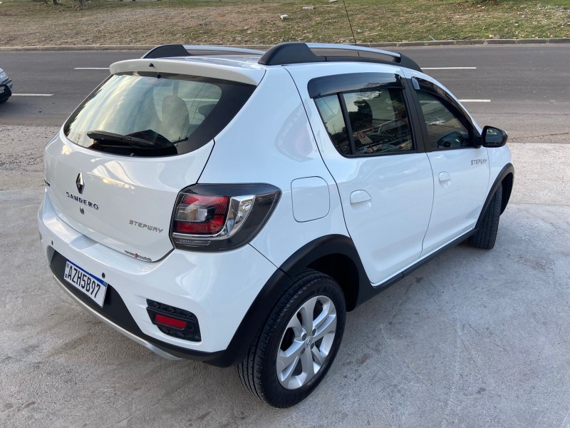 SANDERO 1.6 STEPWAY 8V FLEX 4P MANUAL - 2015 - CAXIAS DO SUL