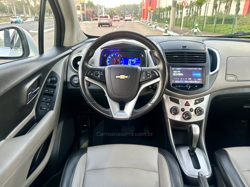 TRACKER 1.8 MPFI LTZ 4X2 16V FLEX 4P AUTOMÁTICO - 2015 - ESTâNCIA VELHA