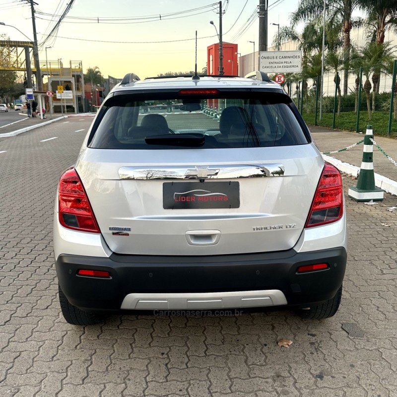 TRACKER 1.8 MPFI LTZ 4X2 16V FLEX 4P AUTOMÁTICO - 2015 - ESTâNCIA VELHA