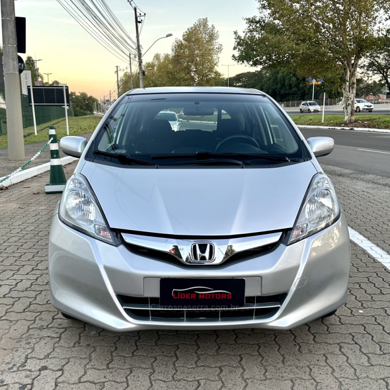 FIT 1.4 LX 16V FLEX 4P MANUAL - 2027 - ESTâNCIA VELHA