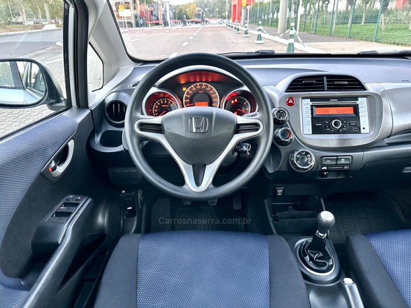 FIT 1.4 LX 16V FLEX 4P MANUAL - 2027 - ESTâNCIA VELHA