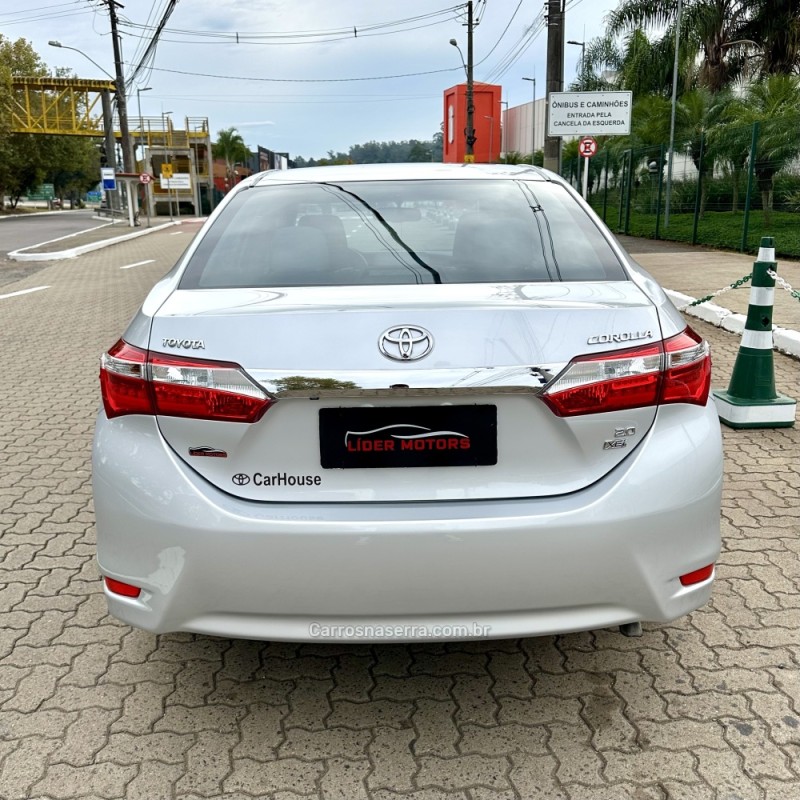 COROLLA 2.0 XEI 16V FLEX 4P AUTOMÁTICO - 2016 - ESTâNCIA VELHA