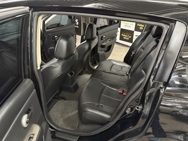 TIIDA 1.8 SL 16V FLEX 4P MANUAL - 2011 - CAXIAS DO SUL