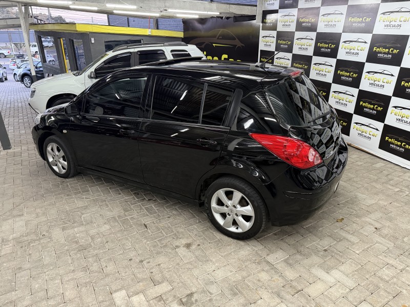 TIIDA 1.8 SL 16V FLEX 4P MANUAL - 2011 - CAXIAS DO SUL