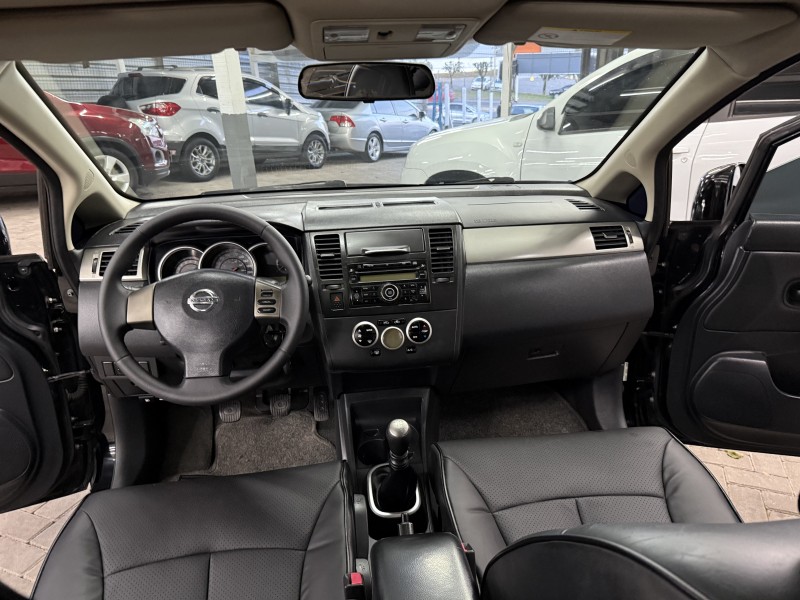 TIIDA 1.8 SL 16V FLEX 4P MANUAL - 2011 - CAXIAS DO SUL