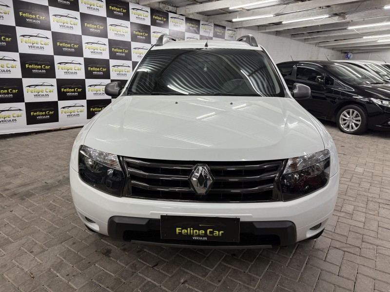 DUSTER 2.0 TECH ROAD II 4X2 16V FLEX 4P AUTOMÁTICO - 2015 - CAXIAS DO SUL