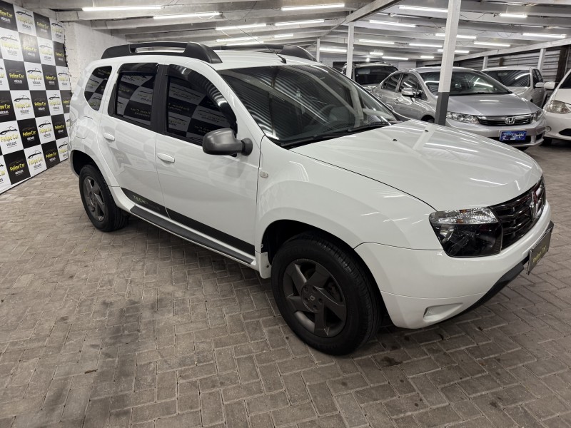 DUSTER 2.0 TECH ROAD II 4X2 16V FLEX 4P AUTOMÁTICO - 2015 - CAXIAS DO SUL