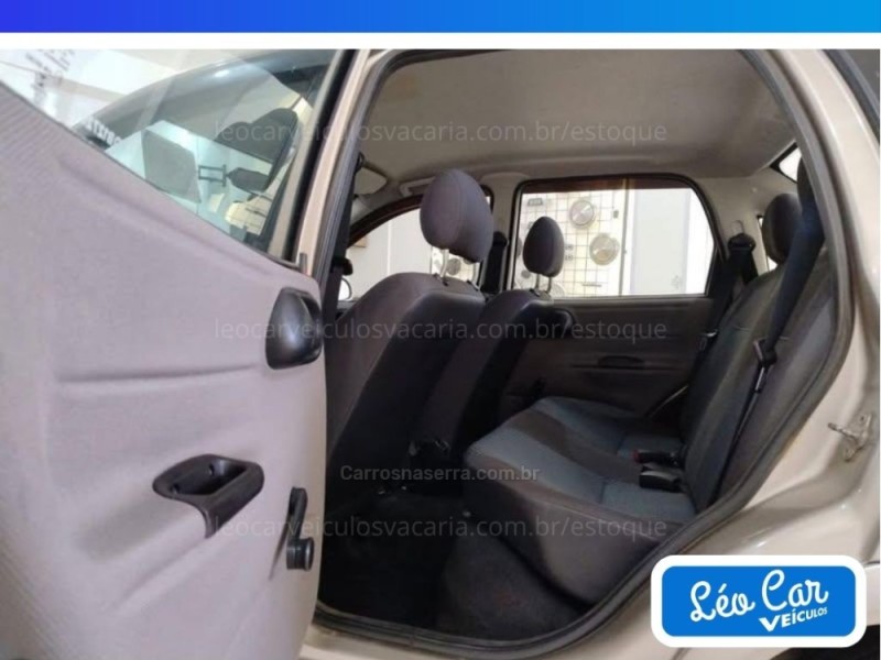 CLASSIC 1.0 MPFI 8V GASOLINA 4P MANUAL - 2013 - VACARIA