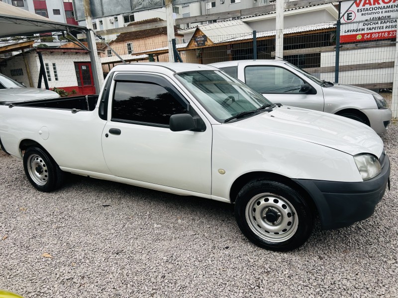 COURIER 1.6 MPI L 8V FLEX 2P MANUAL - 2012 - CAXIAS DO SUL