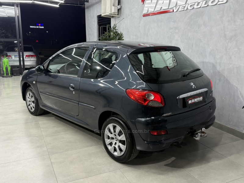 207 1.4 XR 8V FLEX 2P MANUAL - 2012 - SAPIRANGA