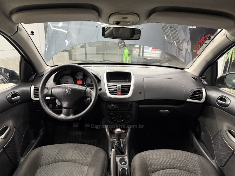 207 1.4 XR 8V FLEX 2P MANUAL - 2012 - SAPIRANGA