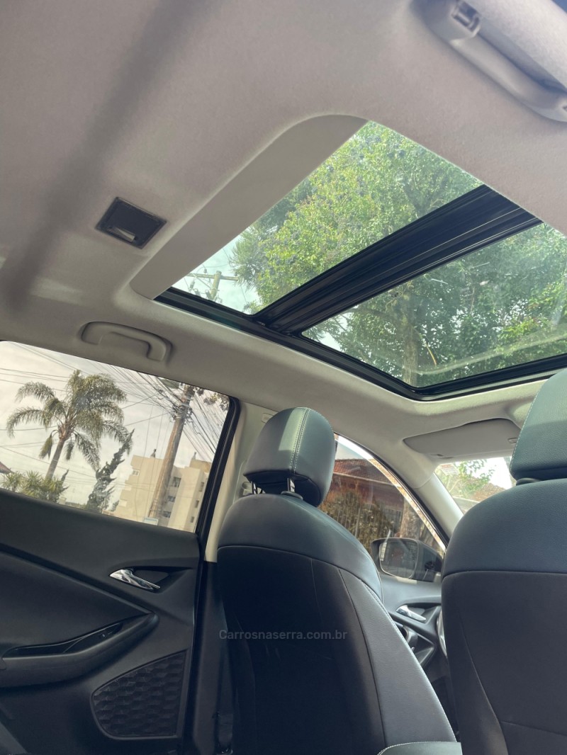 TRACKER 1.2 12V PREMIER TURBO FLEX 4P AUTOMÁTICO - 2022 - CAXIAS DO SUL