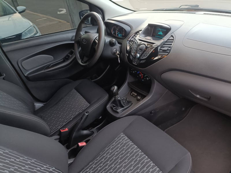 KA + 1.5 SE PLUS 16V FLEX 4P MANUAL - 2015 - BOM PRINCíPIO