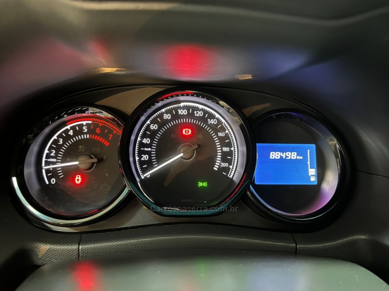 DUSTER 1.6 EXPRESSION 4X2 16V FLEX 4P MANUAL - 2019 - CAXIAS DO SUL