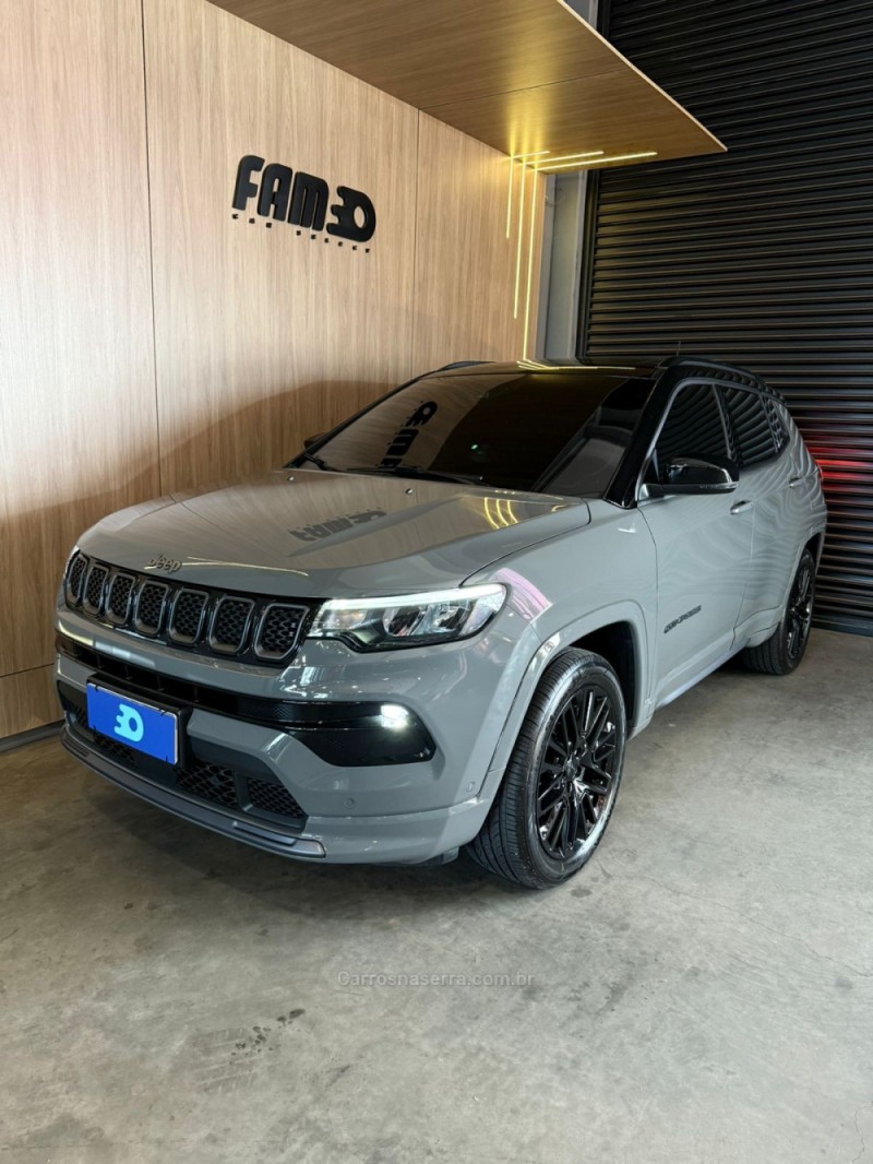 COMPASS 1.3 SERIE S T270 16V TURBO FLEX 4P AUTOMÁTICO - 2022 - LAJEADO