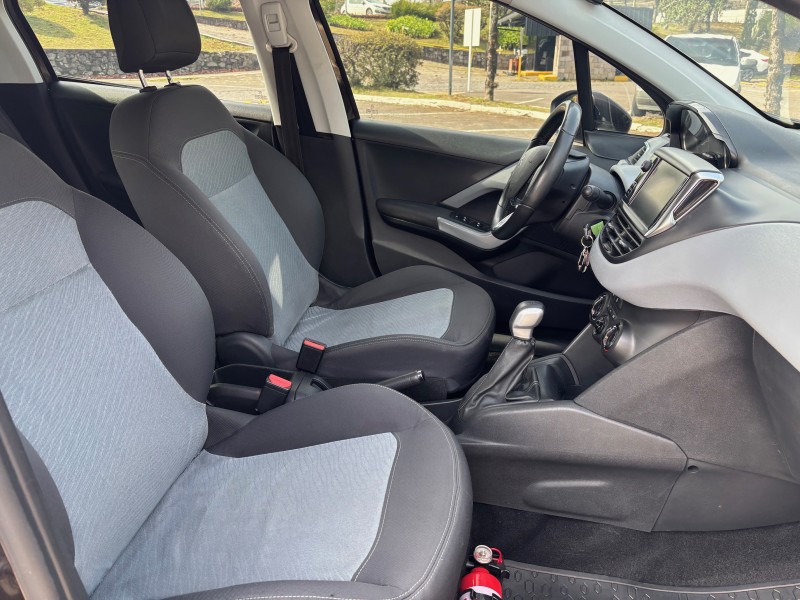208 1.5 ACTIVE 8V FLEX 4P MANUAL - 2014 - CAXIAS DO SUL