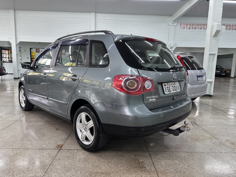 SPACEFOX 1.6 MI SPORTLINE 8V FLEX 4P MANUAL - 2010 - NOVA PETRóPOLIS