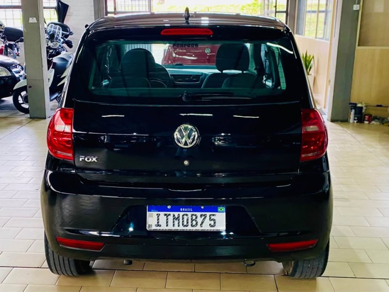 FOX 1.0 MI 8V FLEX 4P MANUAL - 2013 - CAXIAS DO SUL