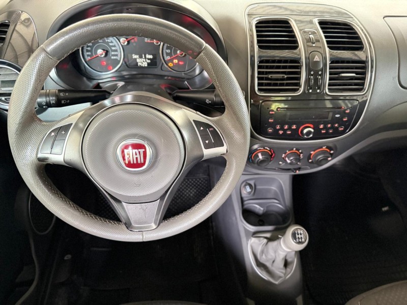 SIENA 1.4 MPI ATTRACTIVE 8V FLEX 4P MANUAL - 2014 - CAXIAS DO SUL