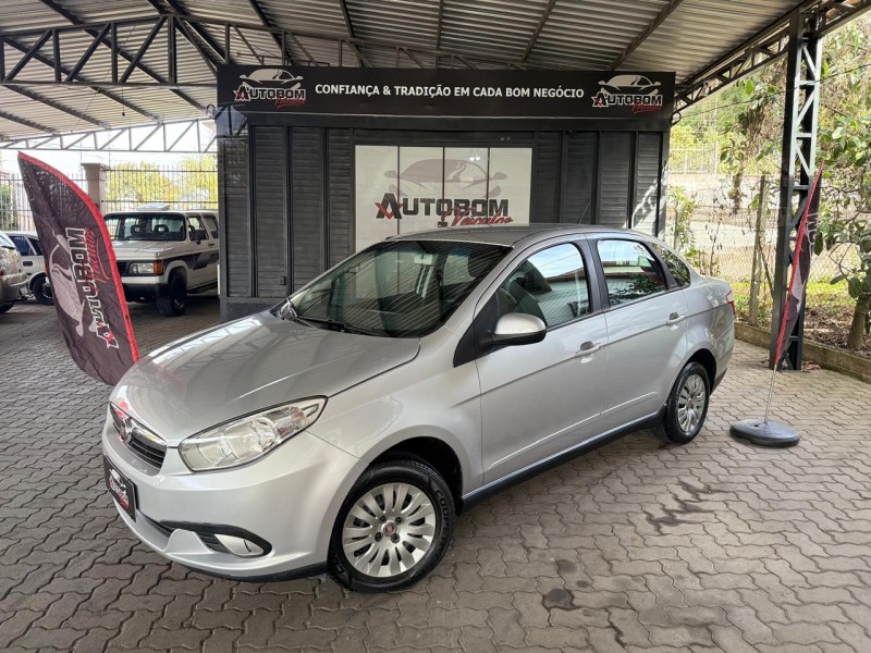 siena 1.4 mpi attractive 8v flex 4p manual 2014 caxias do sul