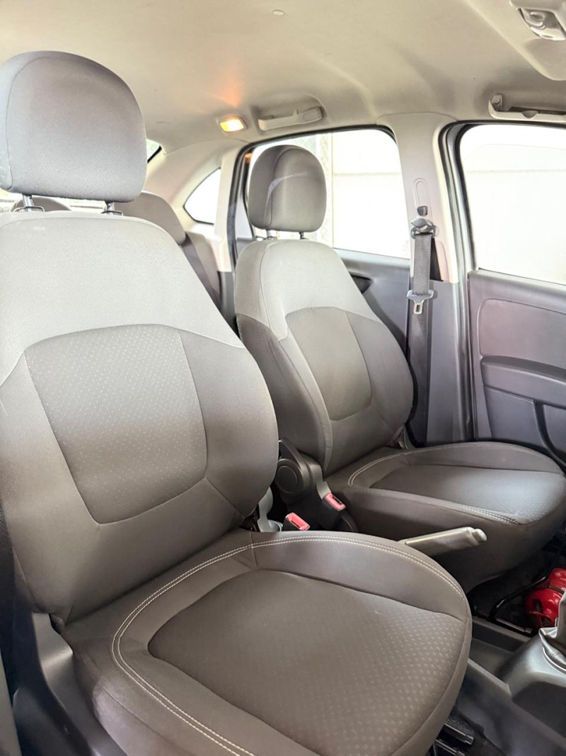 SIENA 1.4 MPI ATTRACTIVE 8V FLEX 4P MANUAL - 2014 - CAXIAS DO SUL