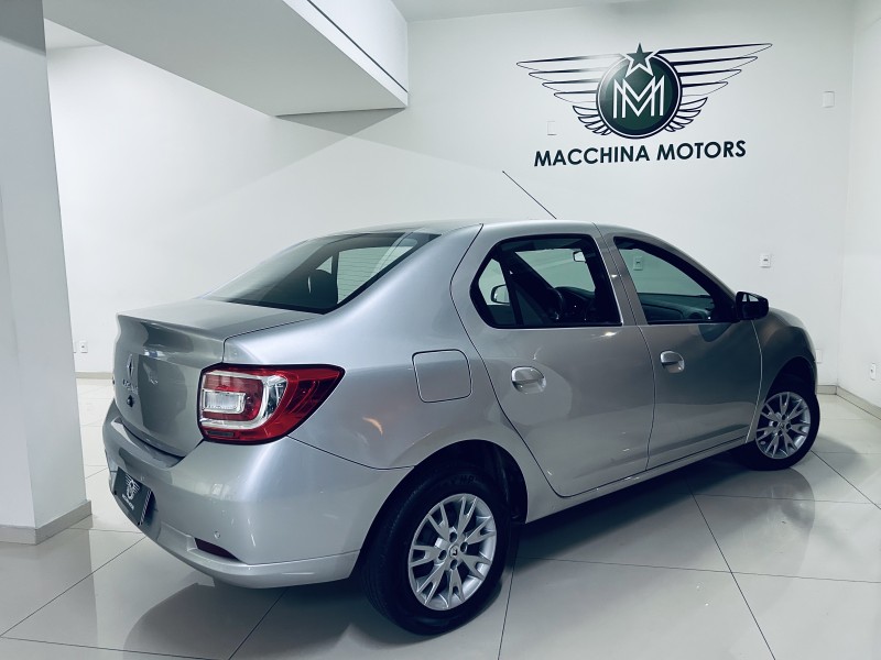 LOGAN 1.6 ZEN 16V FLEX 4P MANUAL - 2022 - CAXIAS DO SUL