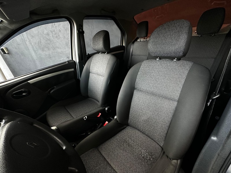 LOGAN 1.0 EXPRESSION 16V FLEX 4P MANUAL - 2009 - CAXIAS DO SUL