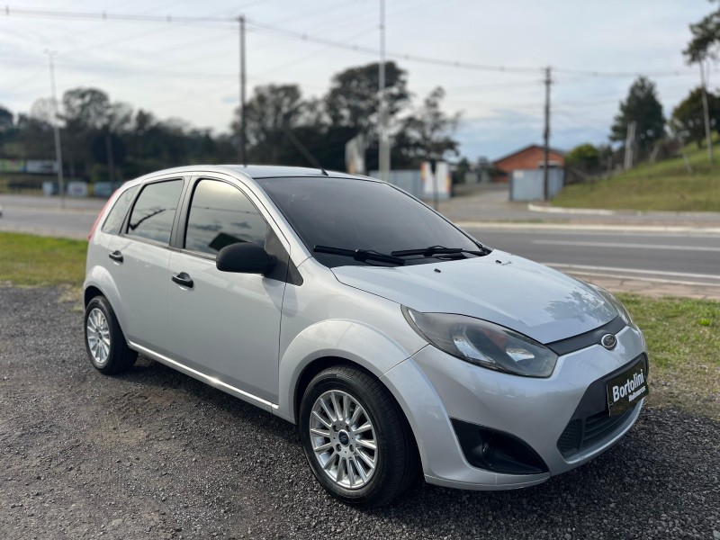 FIESTA 1.0 MPI CLASS 8V FLEX 4P MANUAL - 2011 - FARROUPILHA