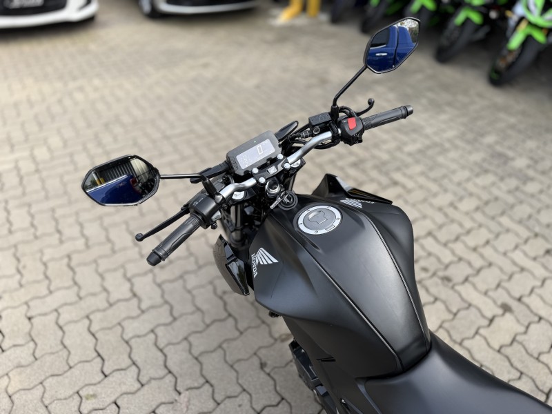 CB 300F TWISTER CBS - 2023 - BENTO GONçALVES