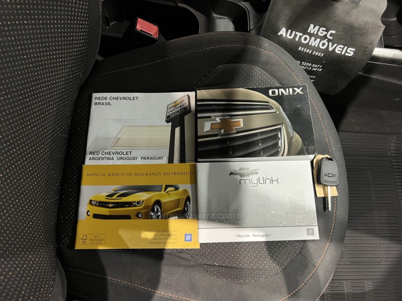 ONIX 1.4 MPFI LT 8V FLEX 4P MANUAL - 2015 - CAXIAS DO SUL