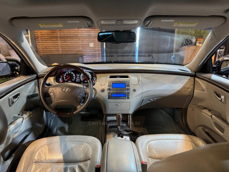 AZERA 3.3 MPFI GLS SEDAN V6 24V GASOLINA 4P AUTOMÁTICO - 2008 - FARROUPILHA