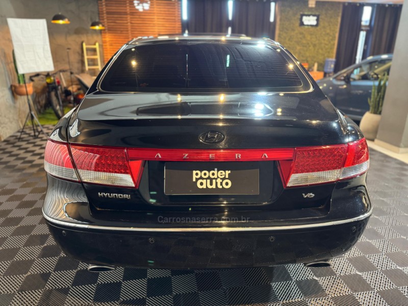AZERA 3.3 MPFI GLS SEDAN V6 24V GASOLINA 4P AUTOMÁTICO - 2008 - FARROUPILHA