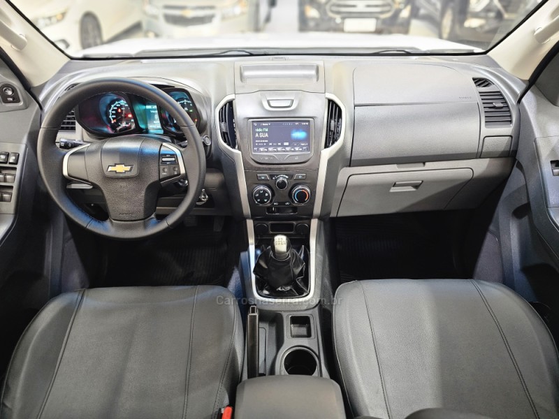 S10 2.5 LT 4X2 CD 16V FLEX 4P MANUAL - 2015 - SAPUCAIA DO SUL