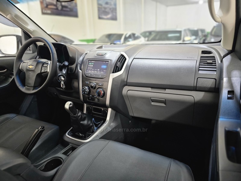 S10 2.5 LT 4X2 CD 16V FLEX 4P MANUAL - 2015 - SAPUCAIA DO SUL