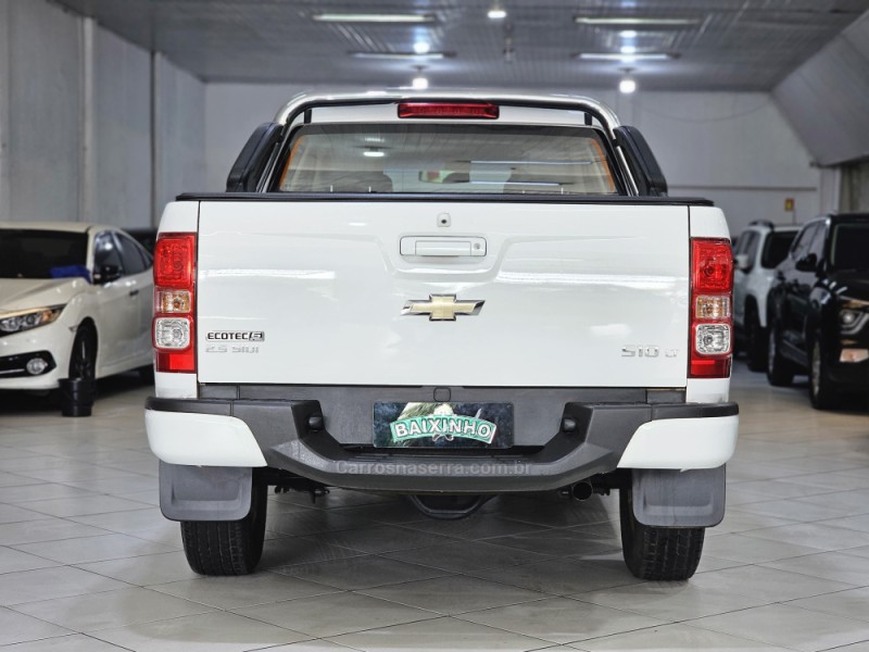 S10 2.5 LT 4X2 CD 16V FLEX 4P MANUAL - 2015 - SAPUCAIA DO SUL