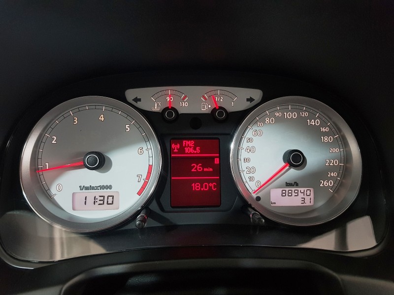 GOLF 1.6 MI SPORTLINE 8V FLEX 4P MANUAL - 2012 - CAXIAS DO SUL