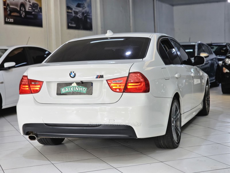 318I 2.0 SEDAN 16V GASOLINA 4P AUTOMÁTICO - 2012 - SAPUCAIA DO SUL