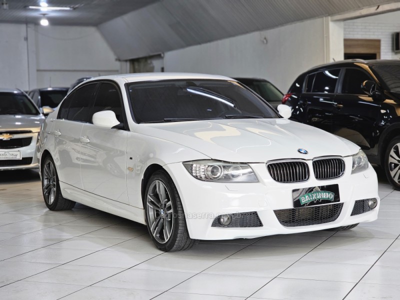 318I 2.0 SEDAN 16V GASOLINA 4P AUTOMÁTICO - 2012 - SAPUCAIA DO SUL