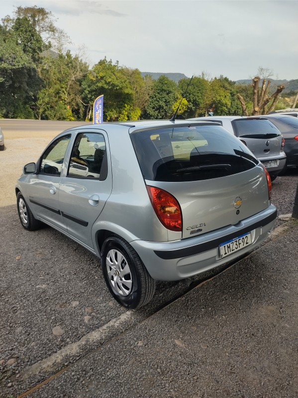 CELTA 1.0 MPFI SPIRIT 8V FLEX 4P MANUAL - 2006 - VALE REAL